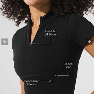 ALO Yoga Black Short Sleeve Top